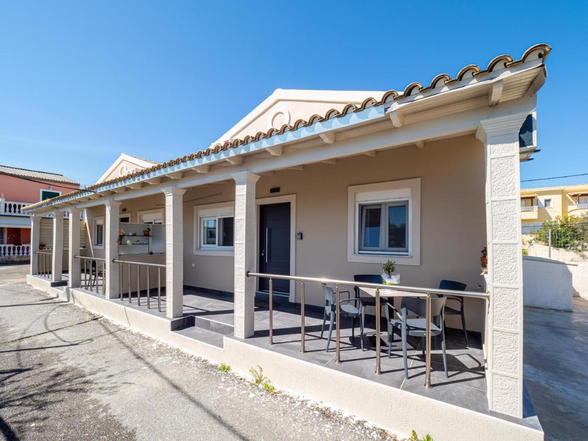 M&K - Katerina'S Stylish Apt Near Alykes Beach Alykes Potamou エクステリア 写真